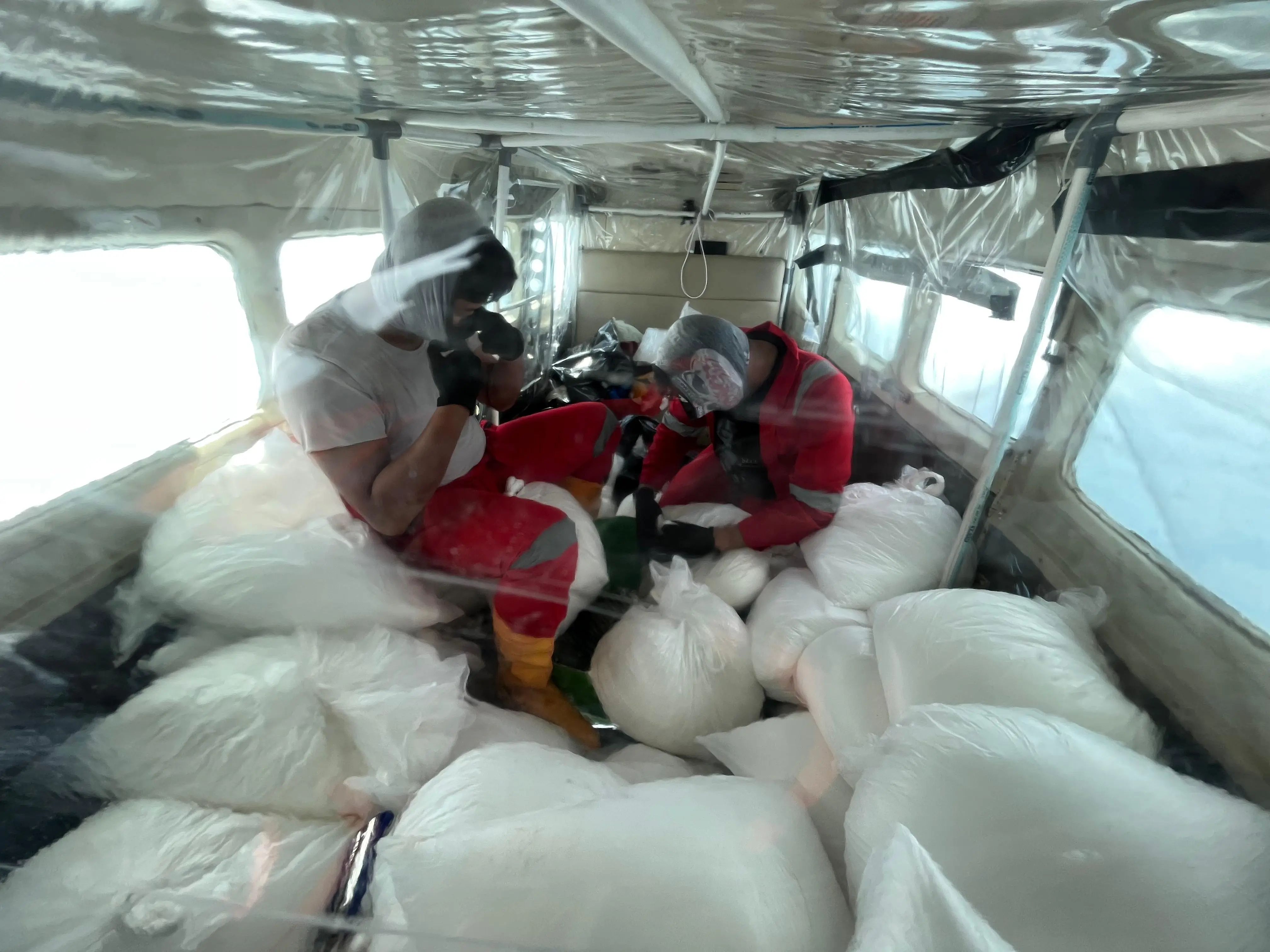 Tiga Ton NaCl Disemai di Langit Sumatra Selatan